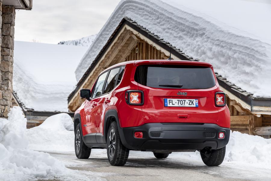  Jeep Renegade Quiksilver Winter Edition (BU) 2020 года  (FR) (фото 3 из 13)